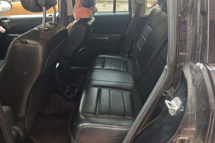 Used Jeep Compass 2012 2.4L Four-Wheel Drive Urban Edition