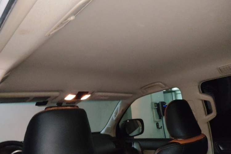 Used Toyota Prado 2010 2.7L Automatic Standard Edition Headliner