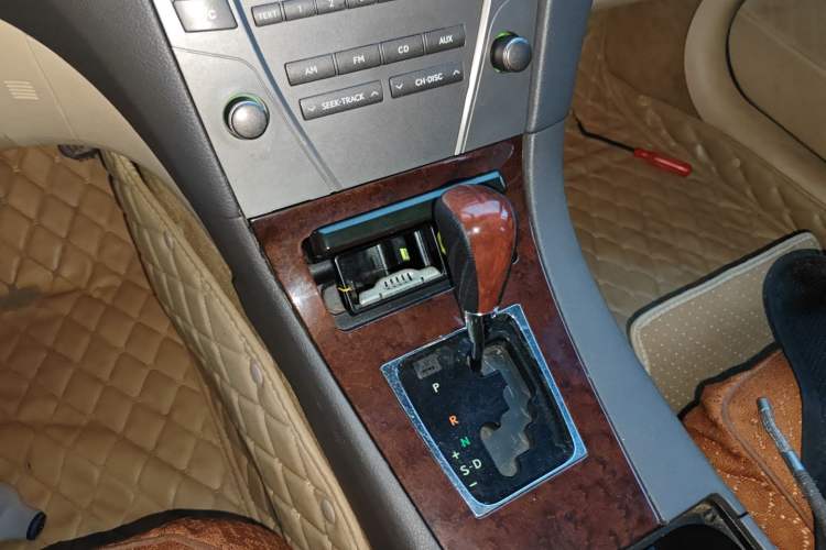 Used Lexus ES 2010 240 Elegant Edition
