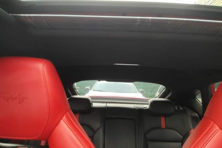 Used MG 6 2020 1.5T Automatic Trophy Luxury Edition Headliner