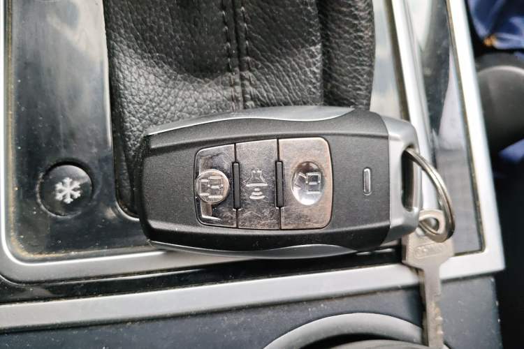 Used Haval H2 2016 Red Label 1.5T Automatic Two-Wheel Drive Elite Model
