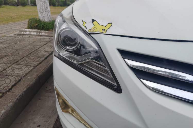 Used Hyundai Verna (older generation) 2016 1.4L Automatic Leading-Edge GLX