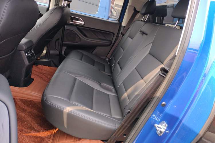 Used Great Wall Poer 2023 2.0T Passenger Version Automatic Diesel 4x4 Comfort Trim – GW4D20M
