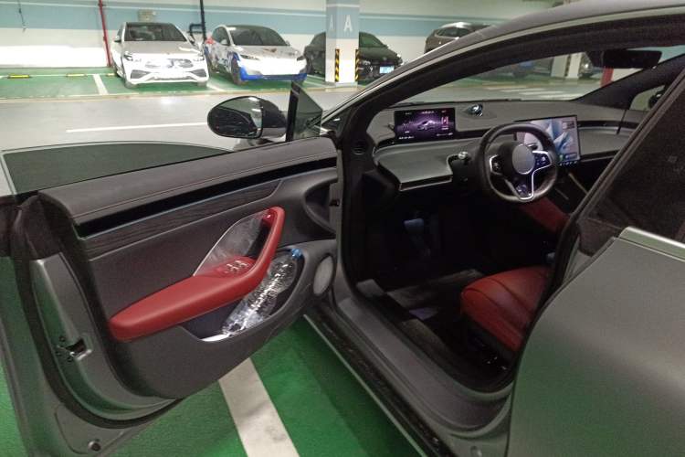 Used Hima Luxeed S7 2024 Max Rear-Drive Long-Range Intelligent Driving Version