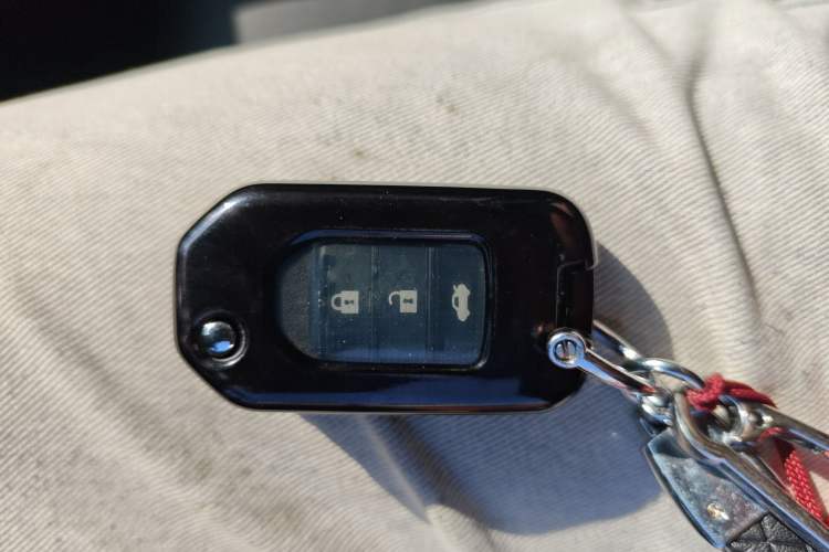 Used Honda Accord 2015 2.0L LX Comfort Edition Vehicle Key