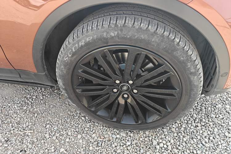 Used Land Rover Discovery 2017 3.0 SC V6 First Edition Limited Edition
