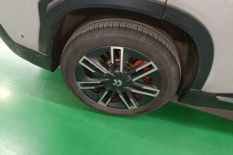 Used Nio ES6 2020 465 km Performance Version
