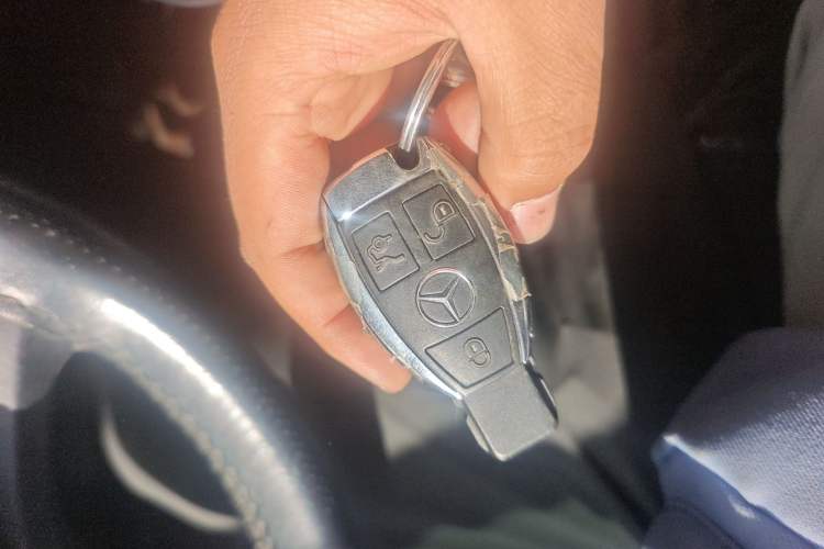 Used Mercedes-Benz S-Class 2010 S 300 L Business Model
