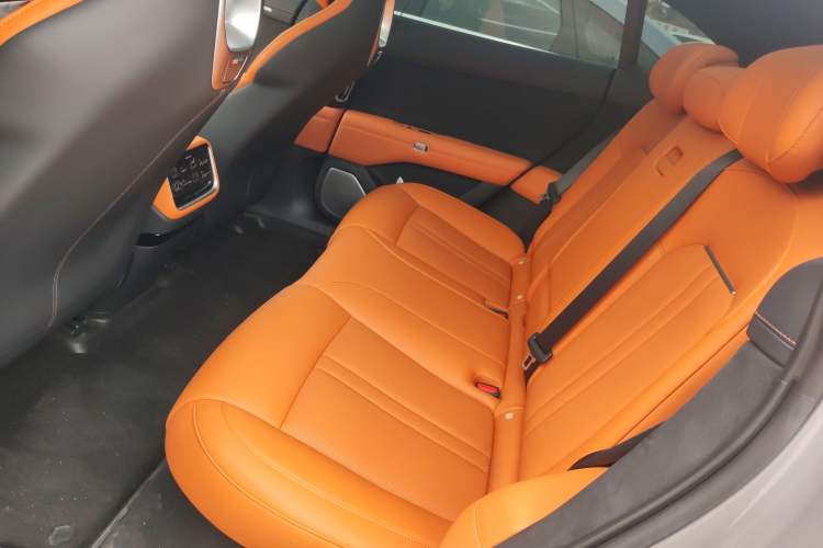 Used Xiaomi Auto YU7 2025 Ultra-Long Range Rear-Wheel Drive Version