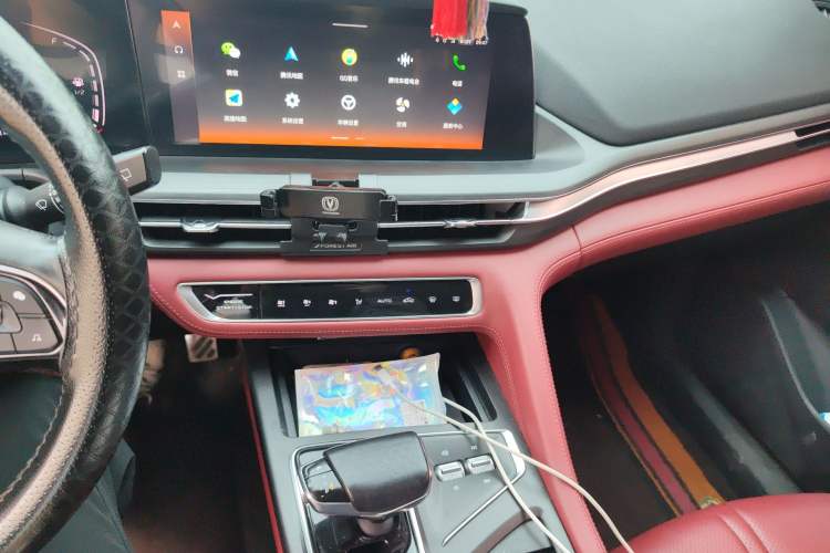 Used CHANGAN CS75 PLUS 2020 2.0T Automatic Pilot Version Audio And AC Panel