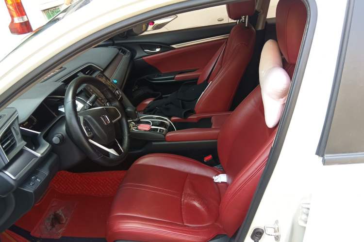 Used Honda Civic 2016 220TURBO CVT Luxury Edition