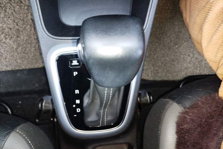 Used Kia kx1 Stonic 2019 1.4L Automatic Fun Edition China V Standard
