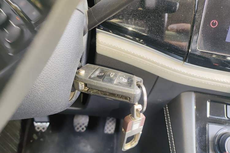 Used Jetta VS5 2022 280TSI Manual Advanced Trim