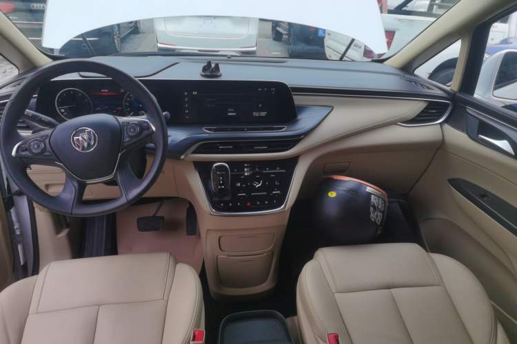 Used Buick GL8 2023 ES Lu Zun Deluxe Model