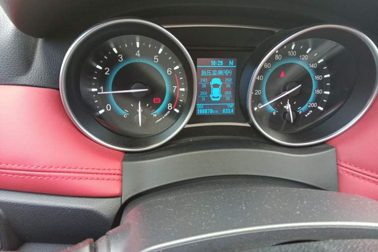 Used Haval H1 2015 1.5L AMT Luxury Model