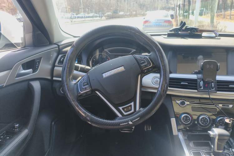 Used Haval H7 2017 Red-Label H7 2.0T Automatic Luxury Model
