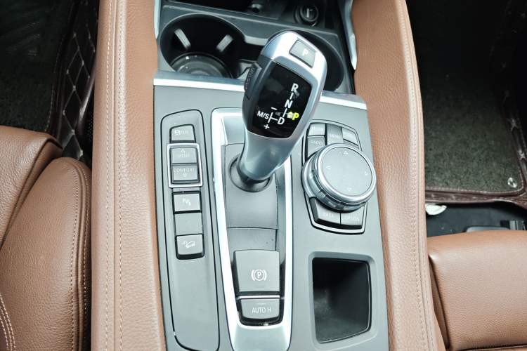 Used BMW X6 2015 xDrive28i Gear Lever