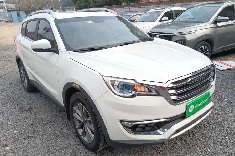 Used JETOUR X70 2018 1.5T Automatic YueXing Edition Front Right 45 Deg