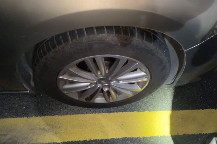 Used Citroen C4L 2013 1.8L Automatic Enjoyment Edition
