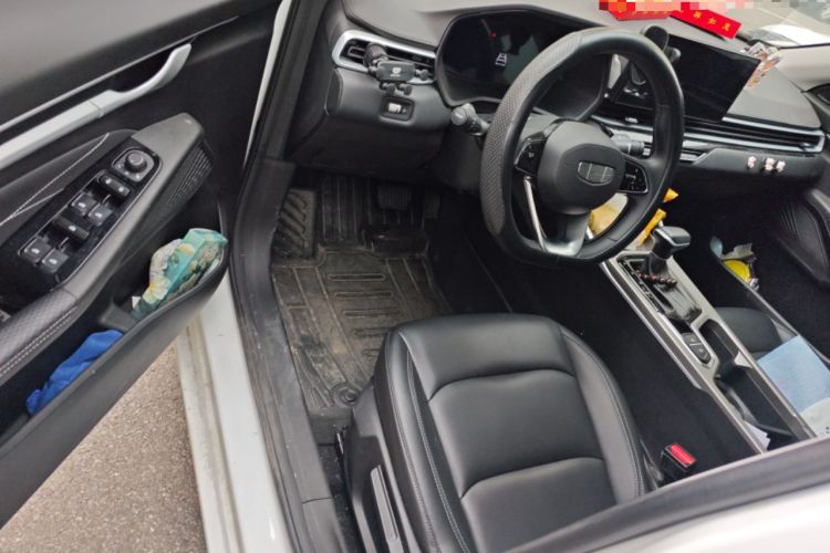 Used Geely Auto Emgrand 2025 4th Generation 1.5L CVT Luxury Version
