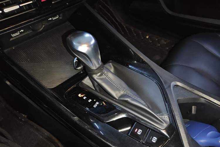 Used Roewe i5 2021 1.5L CVT Starry Edition