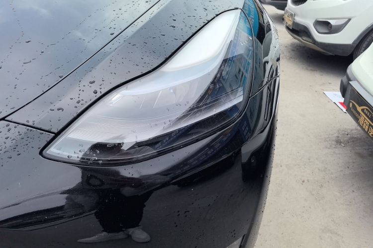 Used Tesla Model Y 2021 Standard Range Rear-Wheel Drive Version Left Front Headlight