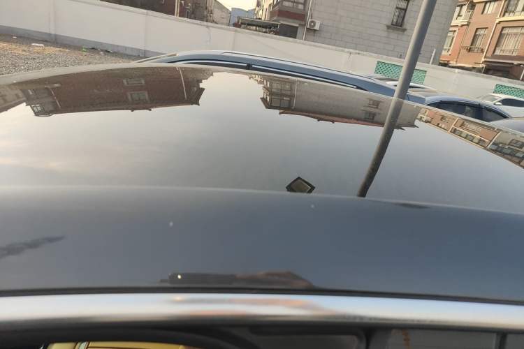 Used Rising R7 2023 Rear-Drive Screen King Edition