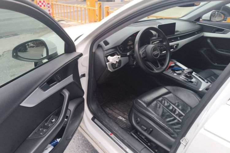 Used Audi A4L 2018 30th Anniversary Edition 40 TFSI Fashion Model