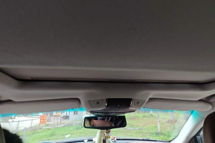 Used Maserati Ghibli 2014 3.0T Standard Edition Headliner