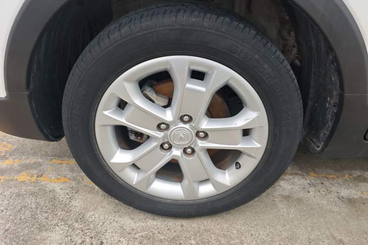 Used CHANGAN CS15 2016 1.5L Manual Luxury Edition
