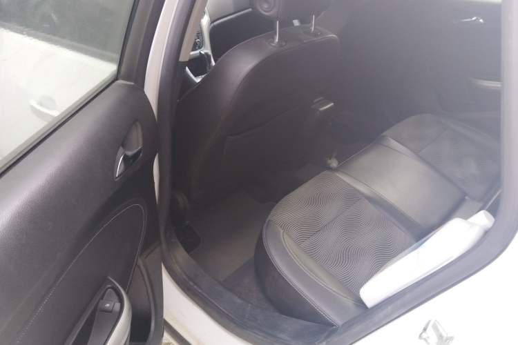 Used Buick GT 2014 XT 1.6L Automatic Fashion Edition
