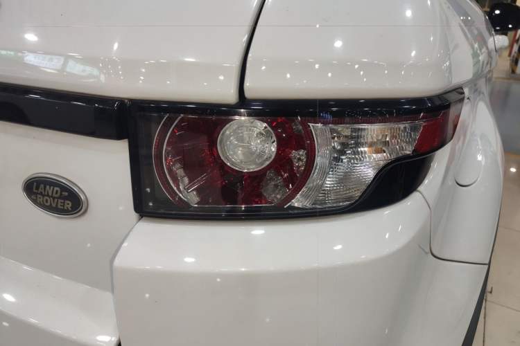 Used Land Rover Range Evoque 2015 2.0T 5-Door Ignite Edition
