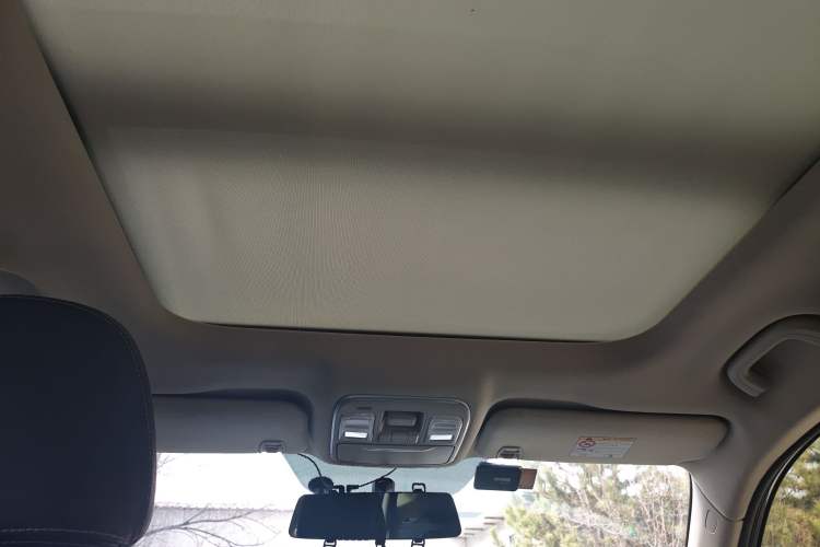 Used Geely Auto Emgrand X7 Sport 2020 1.8TD DCT Two-Wheel Drive Smart Connect 4G-Enabled Version