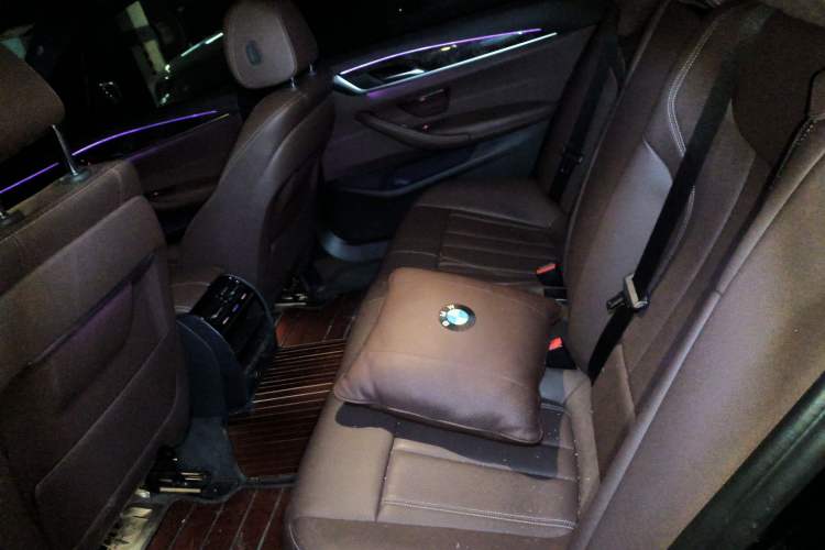 Used BMW 5 Series 2019 525Li M Sport Package