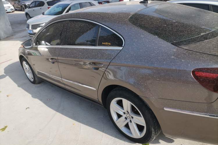 Used Volkswagen FAW-Volkswagen CC 2015 1.8TSI Prestige Model
