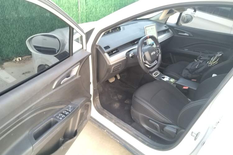 Used NETA V 2021 Standard Range Entertainment Version – Upgraded Model