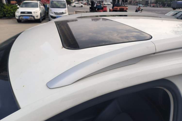 Used Volkswagen Santana 2017 Haval H9 1.6L Automatic Comfort Edition Roof