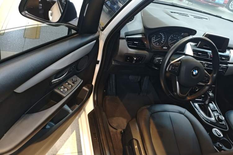 Used BMW 2 Series Active Tourer 2016 218i Fashion Model