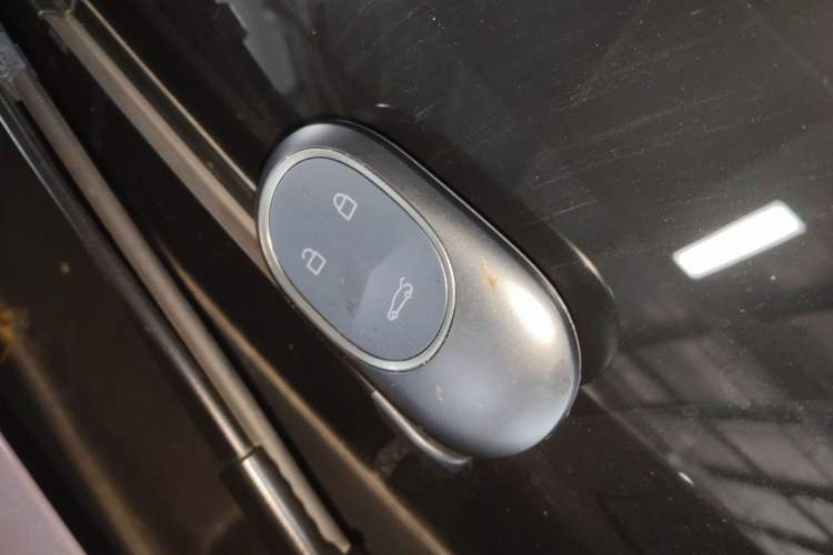 Used Nio EC6 2023 75 kWh
