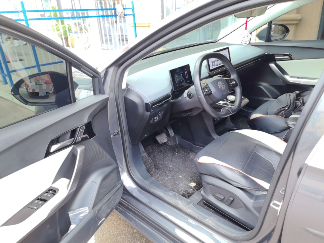MG 4 EV 2022 425 km Luxury Edition — снимка 19