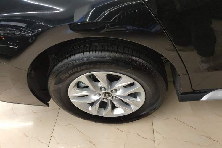 Used Toyota Granvia 2024 2.5L Hybrid Comfort Edition Exterior 8