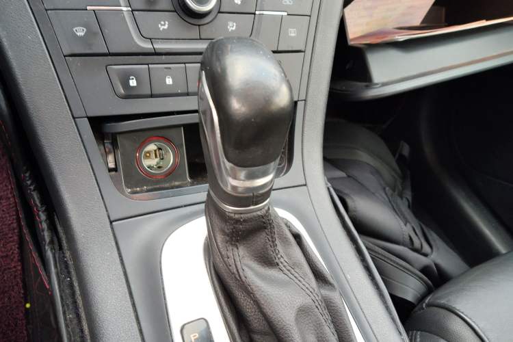 Used MG GS 2015 1.5TGI TST Luxury Edition
