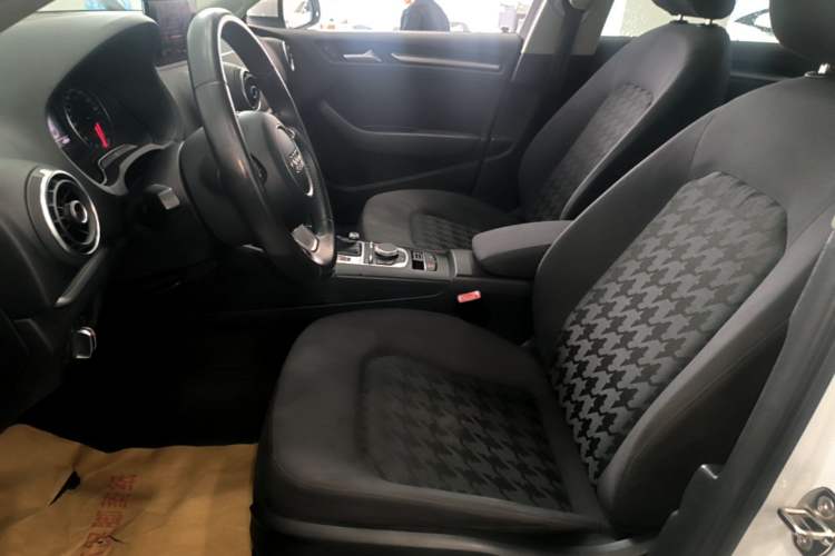 Used Audi A3 2015 Limousine 35 TFSI Millionth Anniversary Intelligent Leading Model