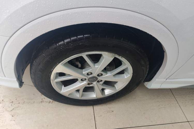 Used Audi Q3 2019 35 TFSI Advanced Dynamic Edition Left Front Wheel Hub