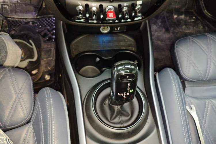 Used MINI Clubman 2021 1.5T COOPER Connoisseur Gear Lever