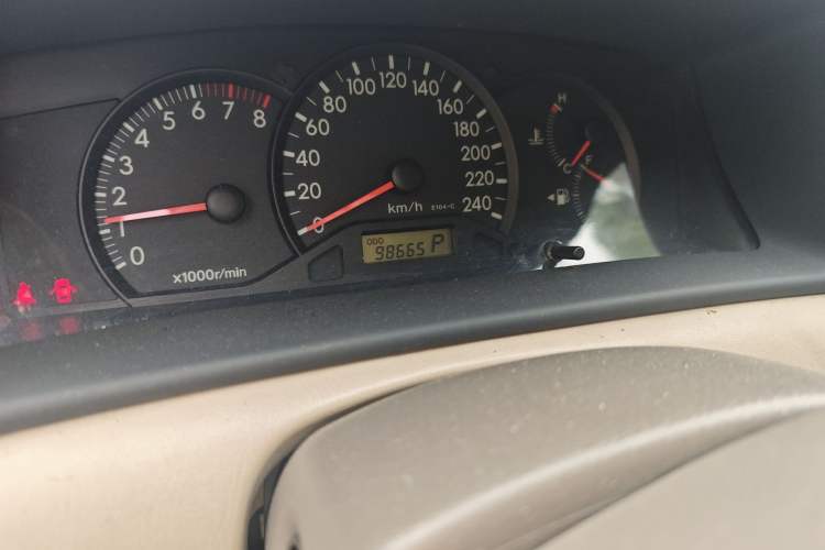 Used Toyota Corolla EX 2011 1.6L Automatic Classic Edition Odometer Close Up