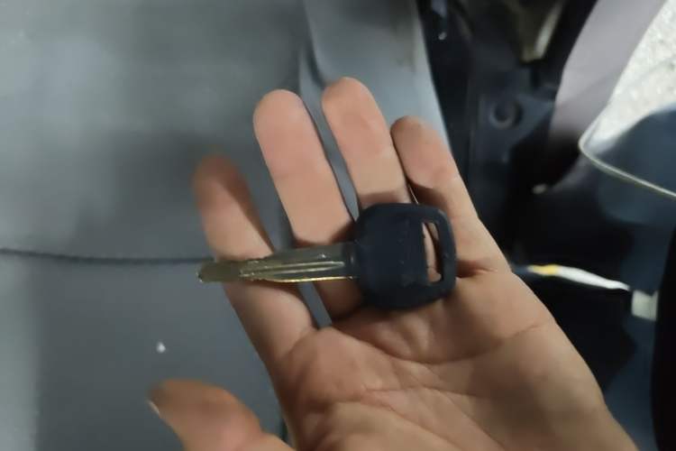 Used Jinbei Hiace X30 2019 1.5L Standard Version China VI SWC15M Vehicle Key