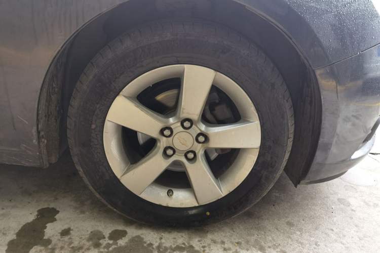 Used Chevrolet Cruze 2013 1.6L SE MT
