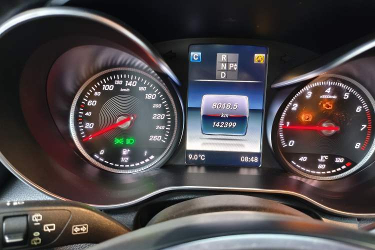 Used Mercedes-Benz GLC 2019 GLC 260 L 4MATIC Dynamic Model