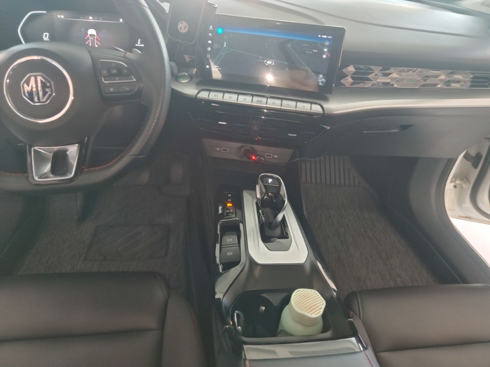 MG 5 2022 300TGI DCT Chao Yue Luxury Edition — снимка 16